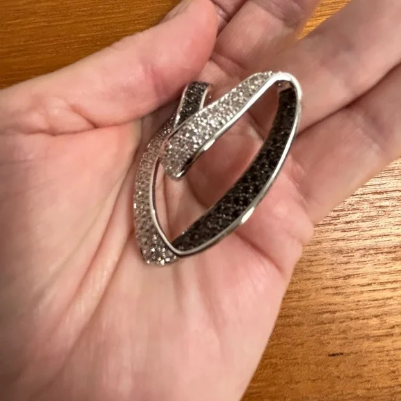 SterlingSilverBlack&ClearCrystalHeartPendantNecklace - Picture 7 of 8